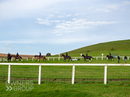 AK171122-54 - Alan King Stable Visit